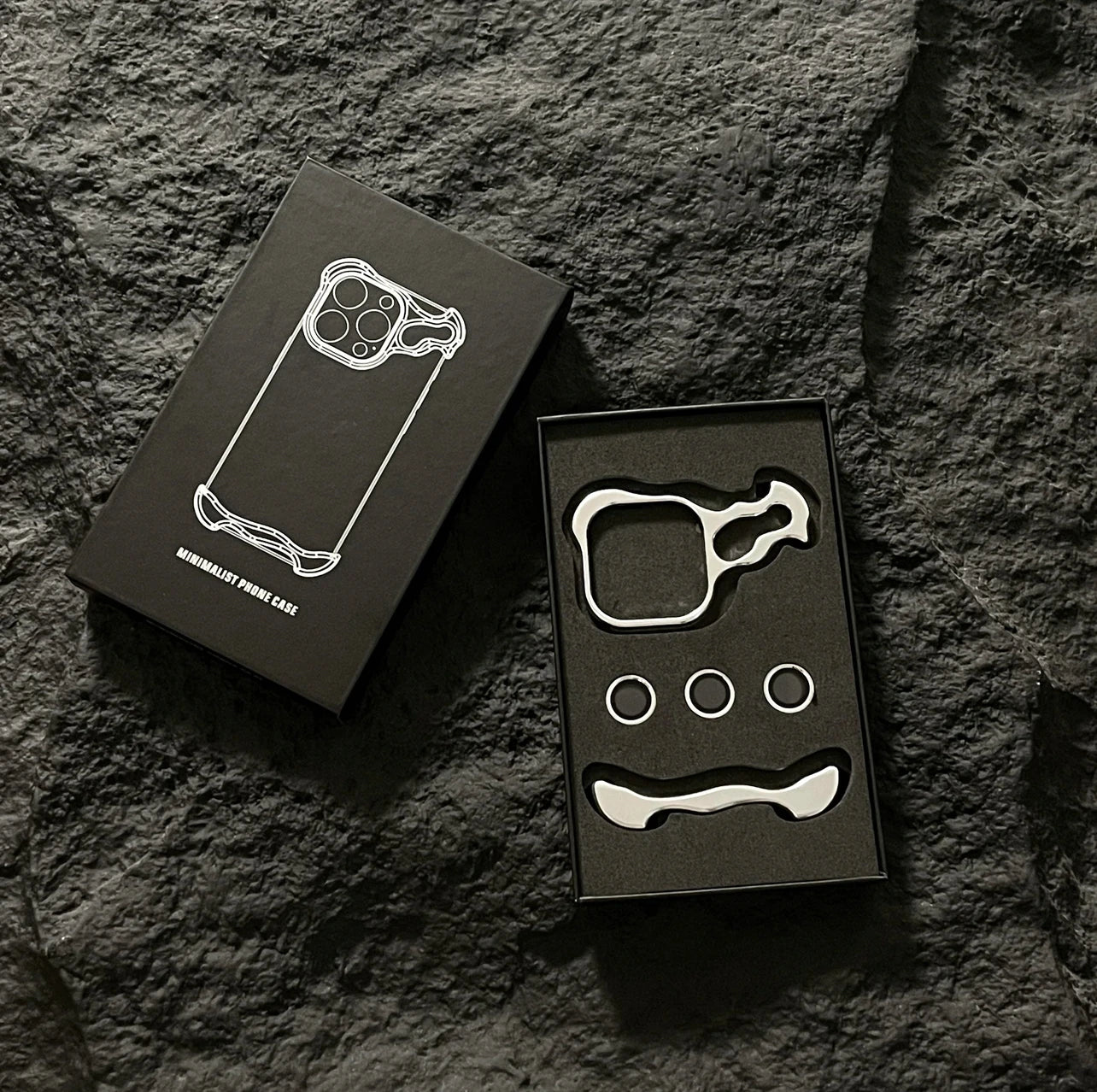 Capa Metal Bumper – Alumínio, proteção de lente e resistente a impactos. Compatível com iPhone 13 ao 17 Pro Max.