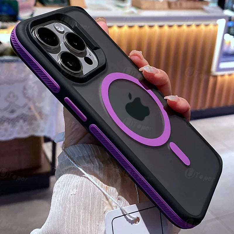Capa Bicolor Fosca Magnética – Translúcida, resistente a impactos e compatível com iPhone 11 ao 17 Pro Max.