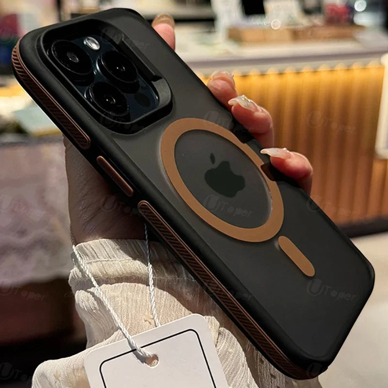 Capa Bicolor Fosca Magnética – Translúcida, resistente a impactos e compatível com iPhone 11 ao 17 Pro Max.