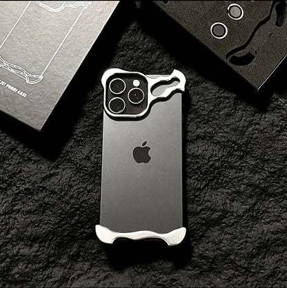 Capa Metal Bumper – Alumínio, proteção de lente e resistente a impactos. Compatível com iPhone 13 ao 17 Pro Max.
