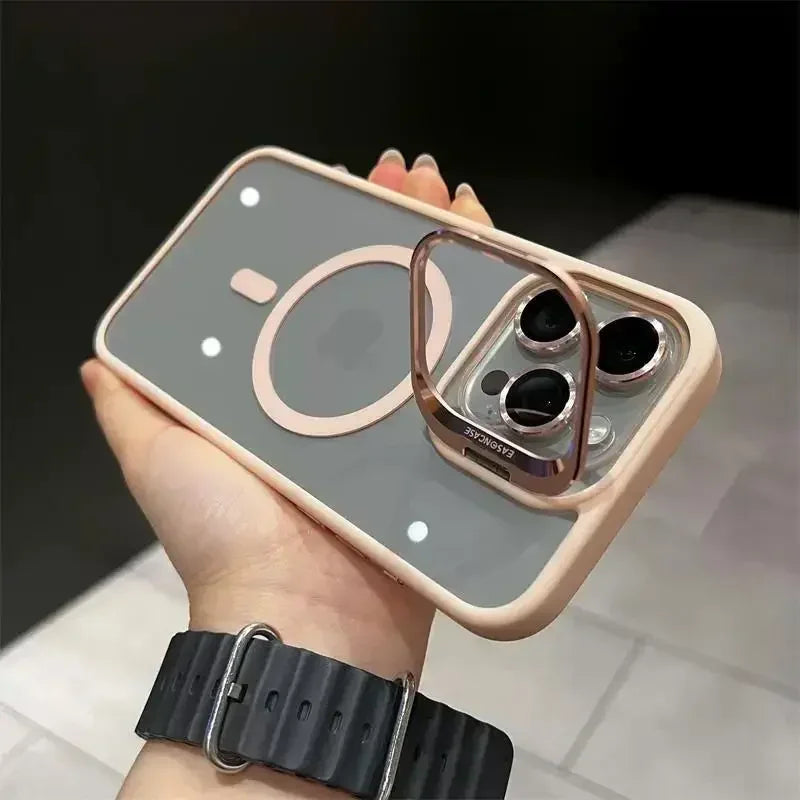 Capa Magnética Luxo – MagSafe, suporte integrado e proteção de lente. Compatível com iPhone 11 ao 17 Pro Max.